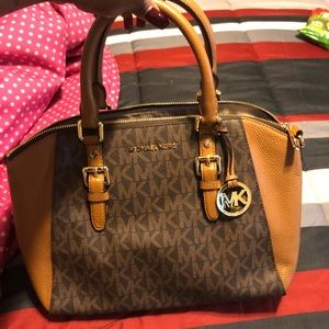 Michael Kors Large Ciara